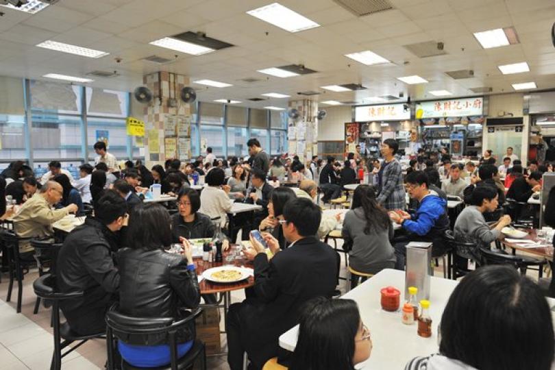 上季食肆收益跌14.3%