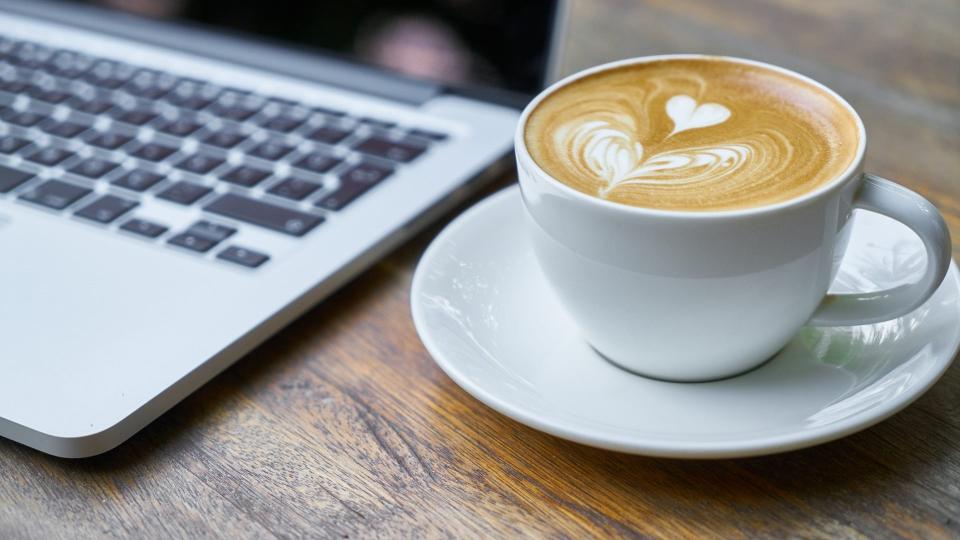 耆康會飛躍天地